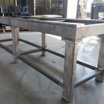carpenteria metallica industriale e banchi in metallo